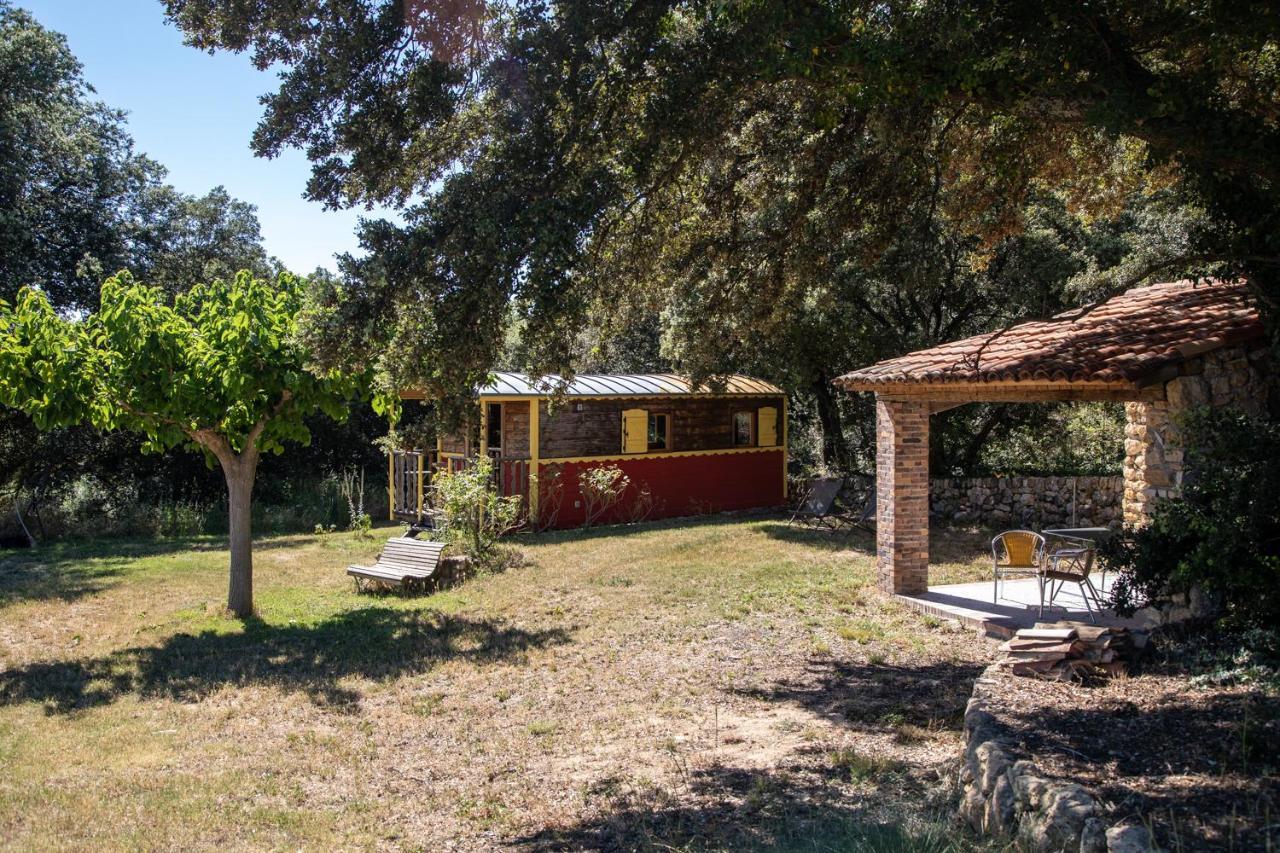 Domaine Les Perpetus Villa La Tour-d'Aigues Bagian luar foto