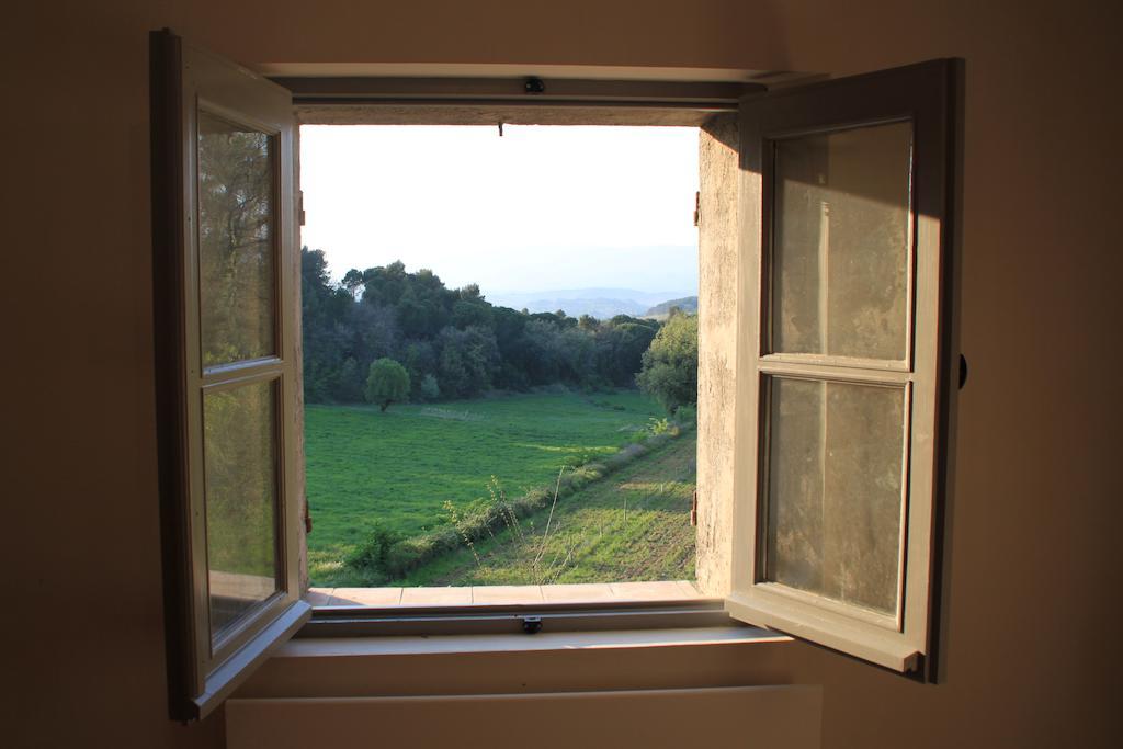 Domaine Les Perpetus Villa La Tour-d'Aigues Ruang foto